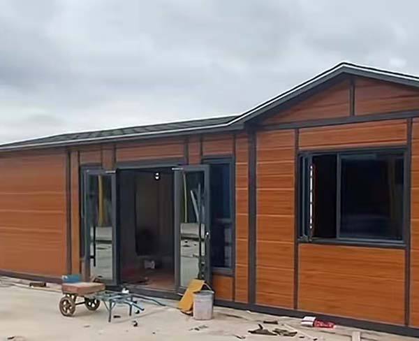 鋼結構廠房對比土建廠房的各自的優勢對比